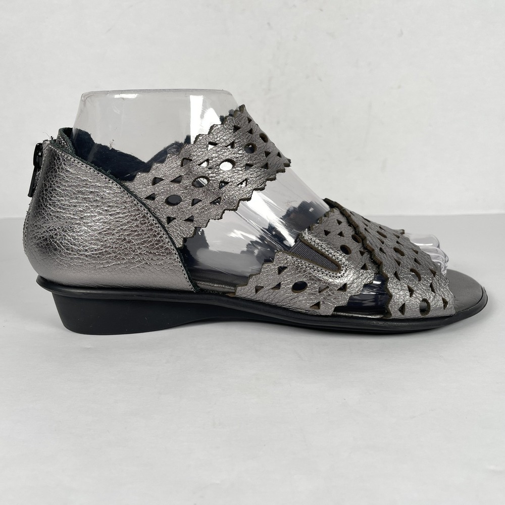 Sesto Meucci Shoes Womens Size 7 M Silver Leather Sandals Wedge Italian Comfort